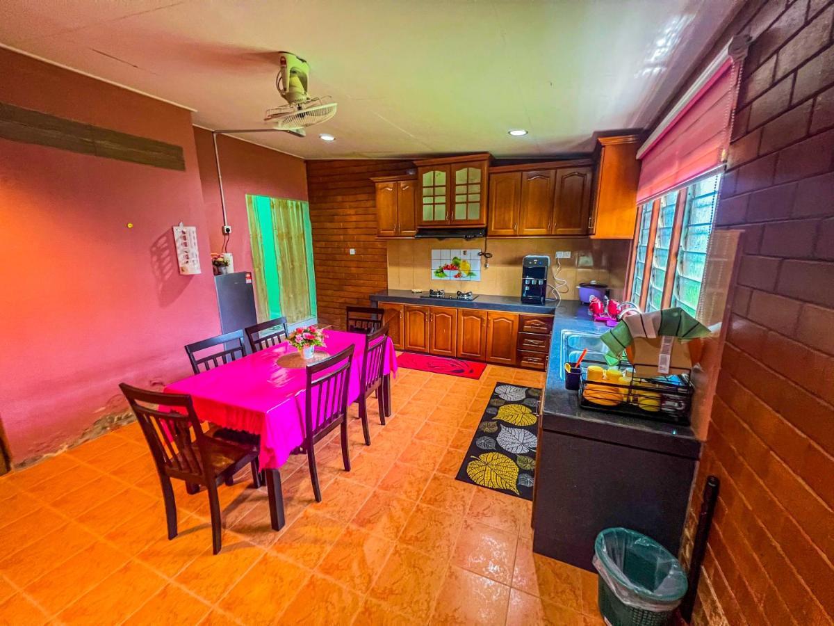 Nail Guest House Kuala Besut Kampong Nail 外观 照片